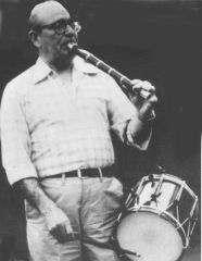 1976